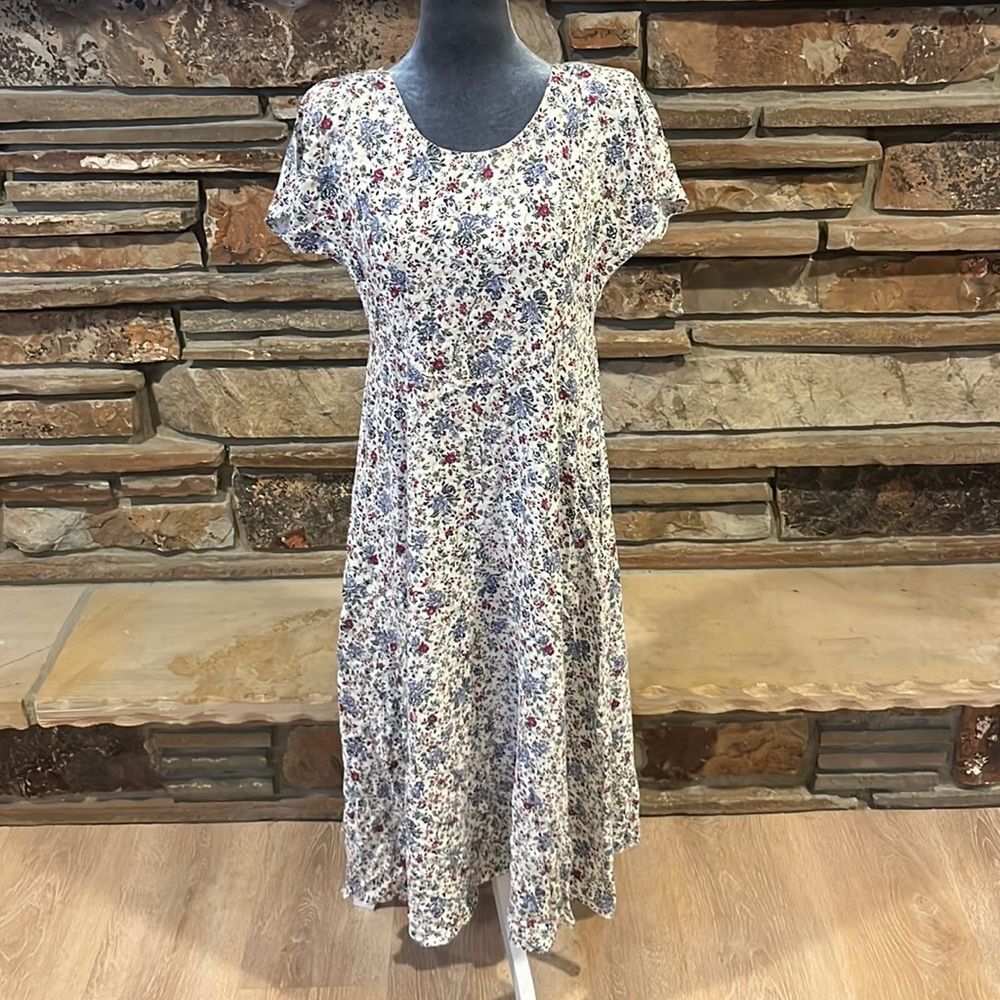 Vintage 90s All That Jazz Floral Scoop Neck Dress